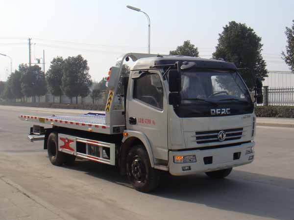 東風(fēng)多利卡國六一拖二平板道路清障車圖片