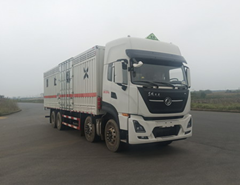 東風(fēng)天龍前四后八雜項(xiàng)危險(xiǎn)物品廂式運(yùn)輸車圖片